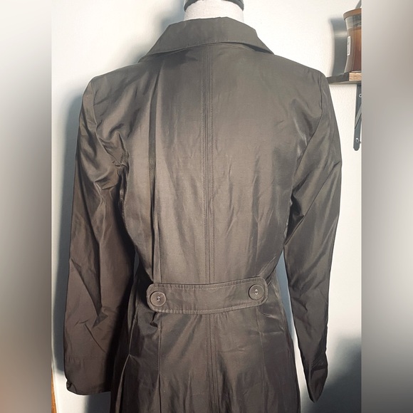 Super Nice Weatherproof Garment Company Chocolate Brown Swing Trench Coat, Small - Picture 6 of 12